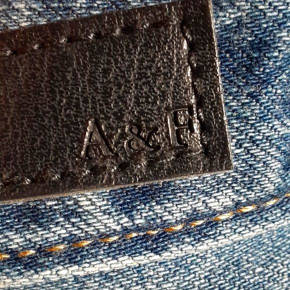 Abercrombie & Fitch Denim Jean Skirt for woman size 25 aka size 2/ extra small o - Picture 3 of 7